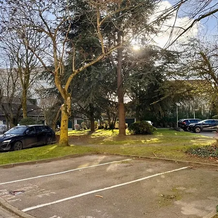 Avec Parking Prive En Plein Centre Ville, Proche Plage, Eurotunnel, Ferry Et Gare Apartment