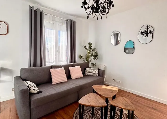 Avec Parking Prive En Plein Centre Ville, Proche Plage, Eurotunnel, Ferry Et Gare * Calais