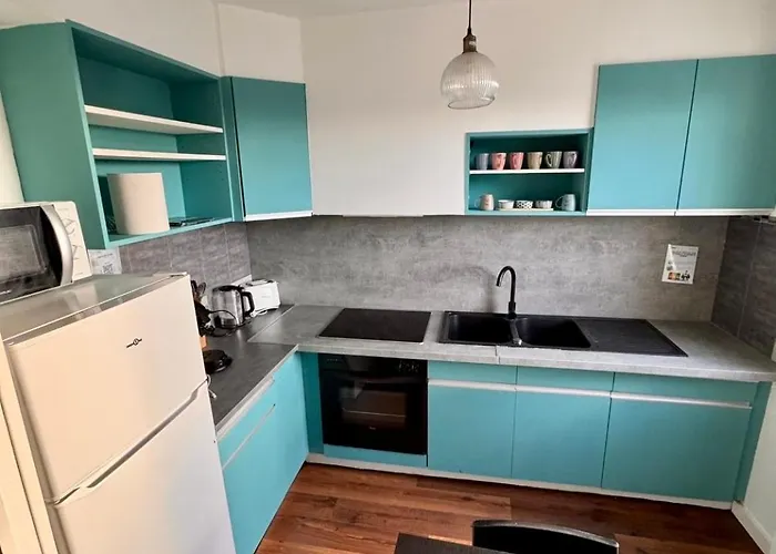 Avec Parking Prive En Plein Centre Ville, Proche Plage, Eurotunnel, Ferry Et Gare *